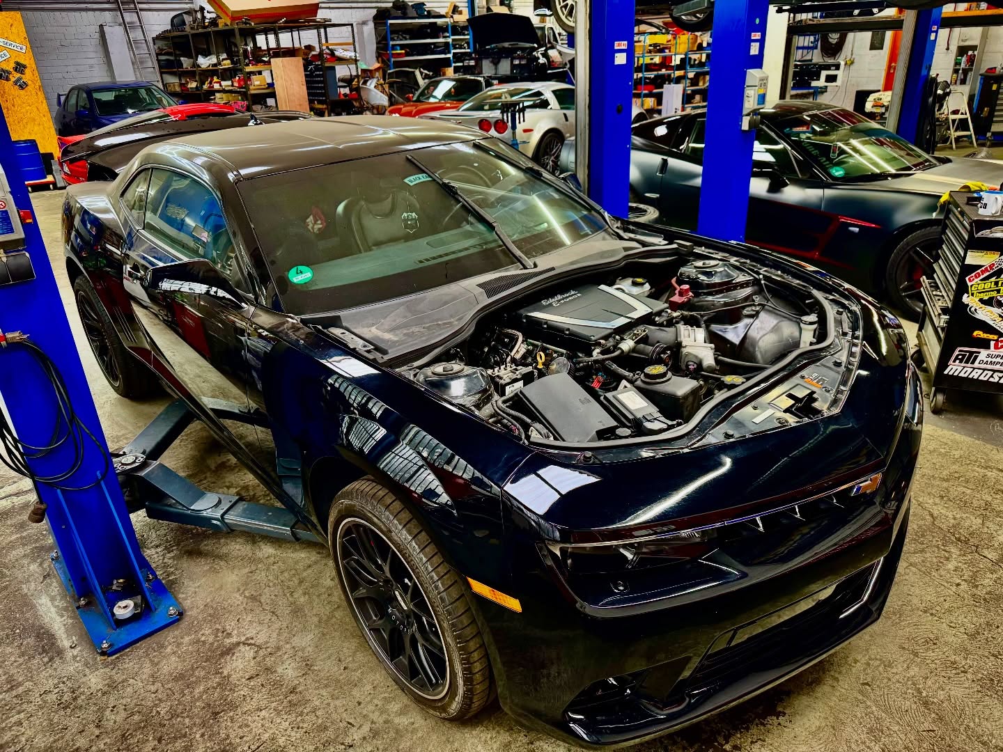 🔧 Edelbrock Supercharger Umbau | Camaro 2013

Ziel dieses Projekts ist eine standfeste Leistungssteigerung mit OEM-naher Integration und individueller Abstimmung.
Der Fokus liegt auf Zuverlässigkeit und thermischer Stabilität.
 

#CamaroSS
#Edelbrock
#Supercharger
#Motorsport
PerformanceUmbau
USCarService
V8Engineering
RaceOnly